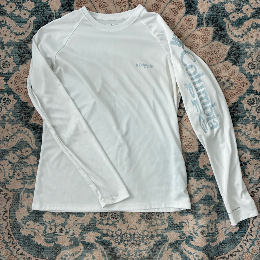 Columbia White Long Sleeve Women's Intimate Top